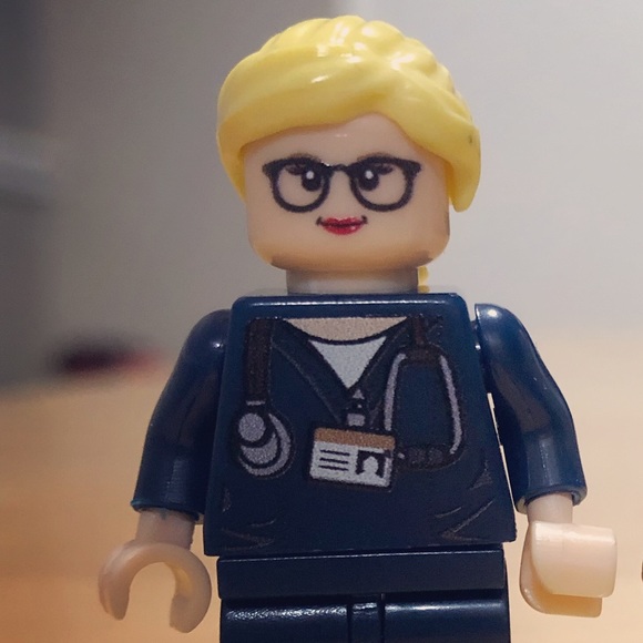 Meet your Posher, Abigail - Picture 1 of 1